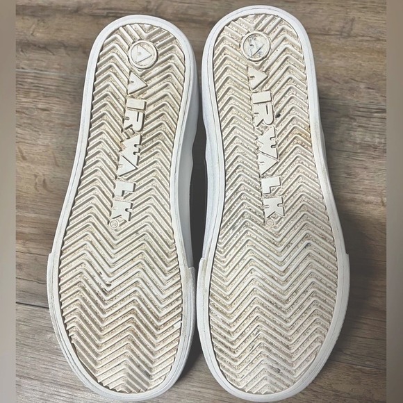 Airwalk Shoes Womens 6.5 Y2K Skater Smiley Punk Retro Grunge Sneakers Yellow - Picture 10 of 11